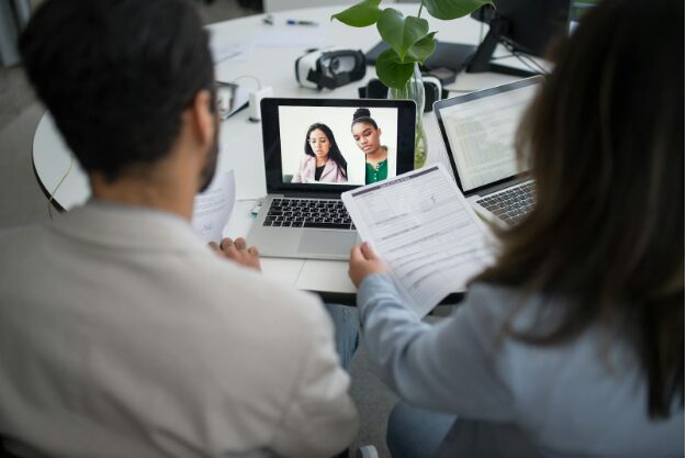 the-future-of-recruitment:-how-technology-is-transforming-hiring