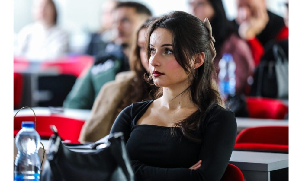 how-universities-are-preparing-students-for-the-future-of-work
